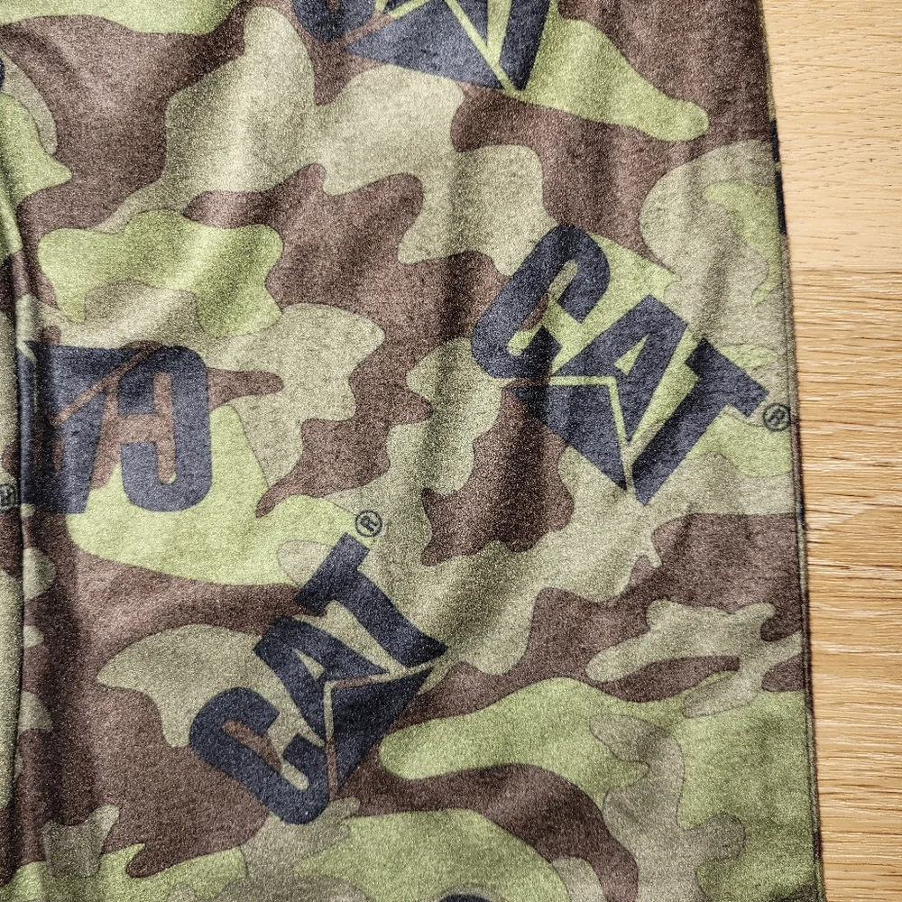 Caterpillar Kids Boys Green Camo Flame Resistant Pajama Pants 10 New